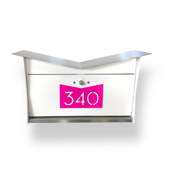 ButterflyBox in ARCTIC White - Wall mounted Mailbox