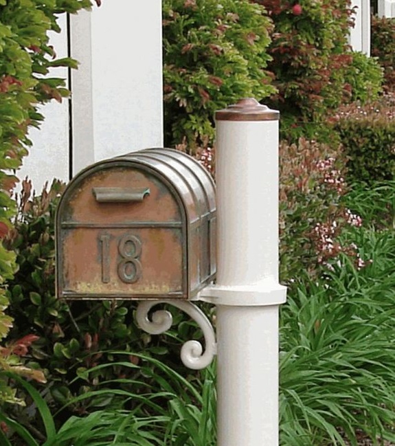 streetscape-inc-mailboxes-si-225s-capistrano-mailbox-post---westchester-brass-mailbox